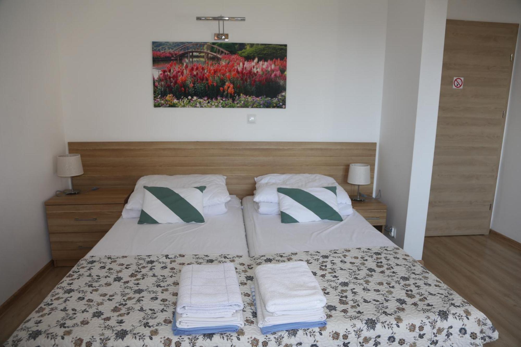 Agroturystyka Pod Grzywaczem Villa Sloszow Luaran gambar