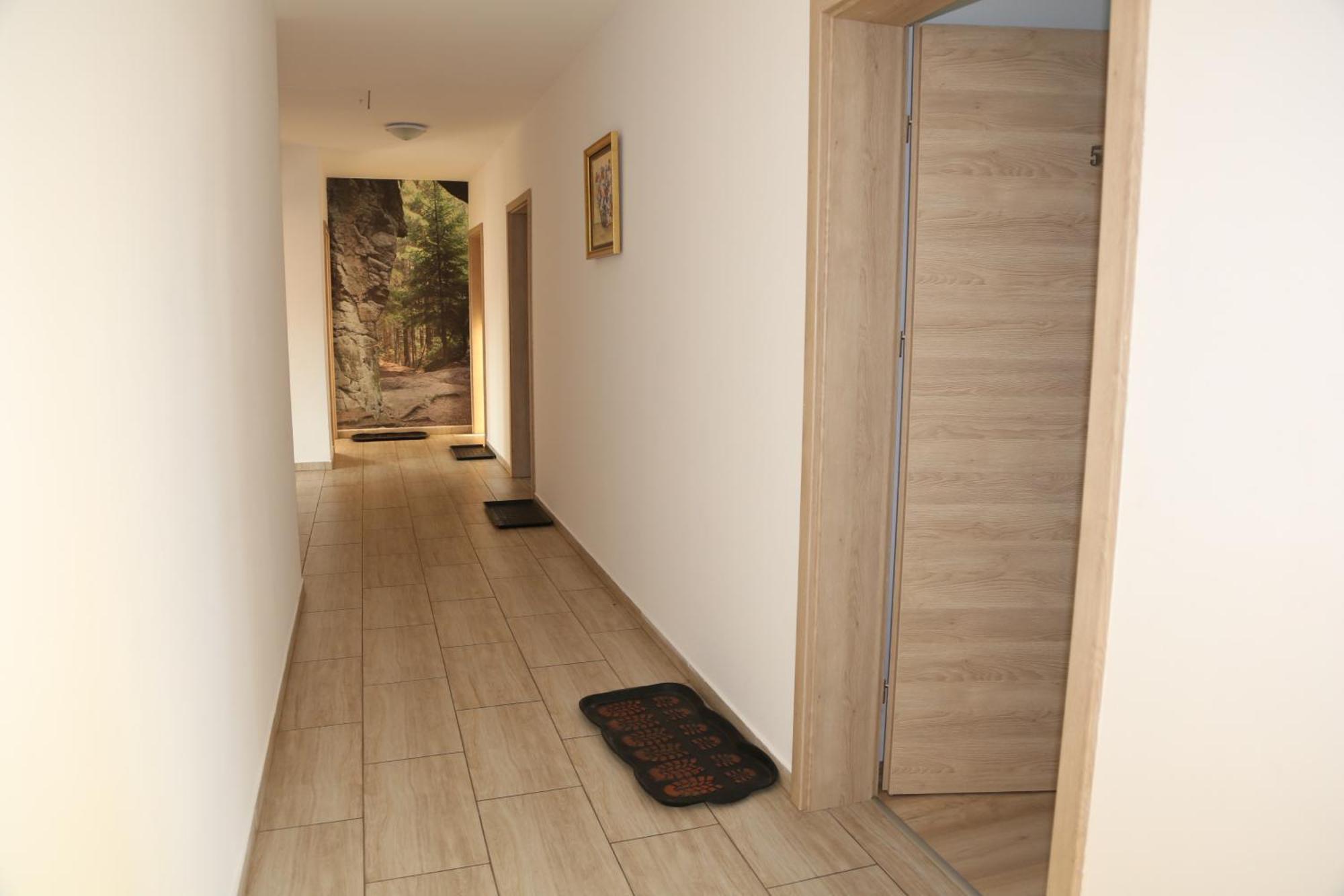 Agroturystyka Pod Grzywaczem Villa Sloszow Luaran gambar